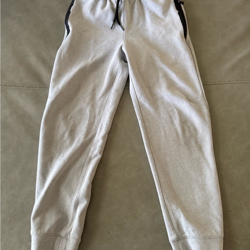 Old Navy Cream Jogger Pants
